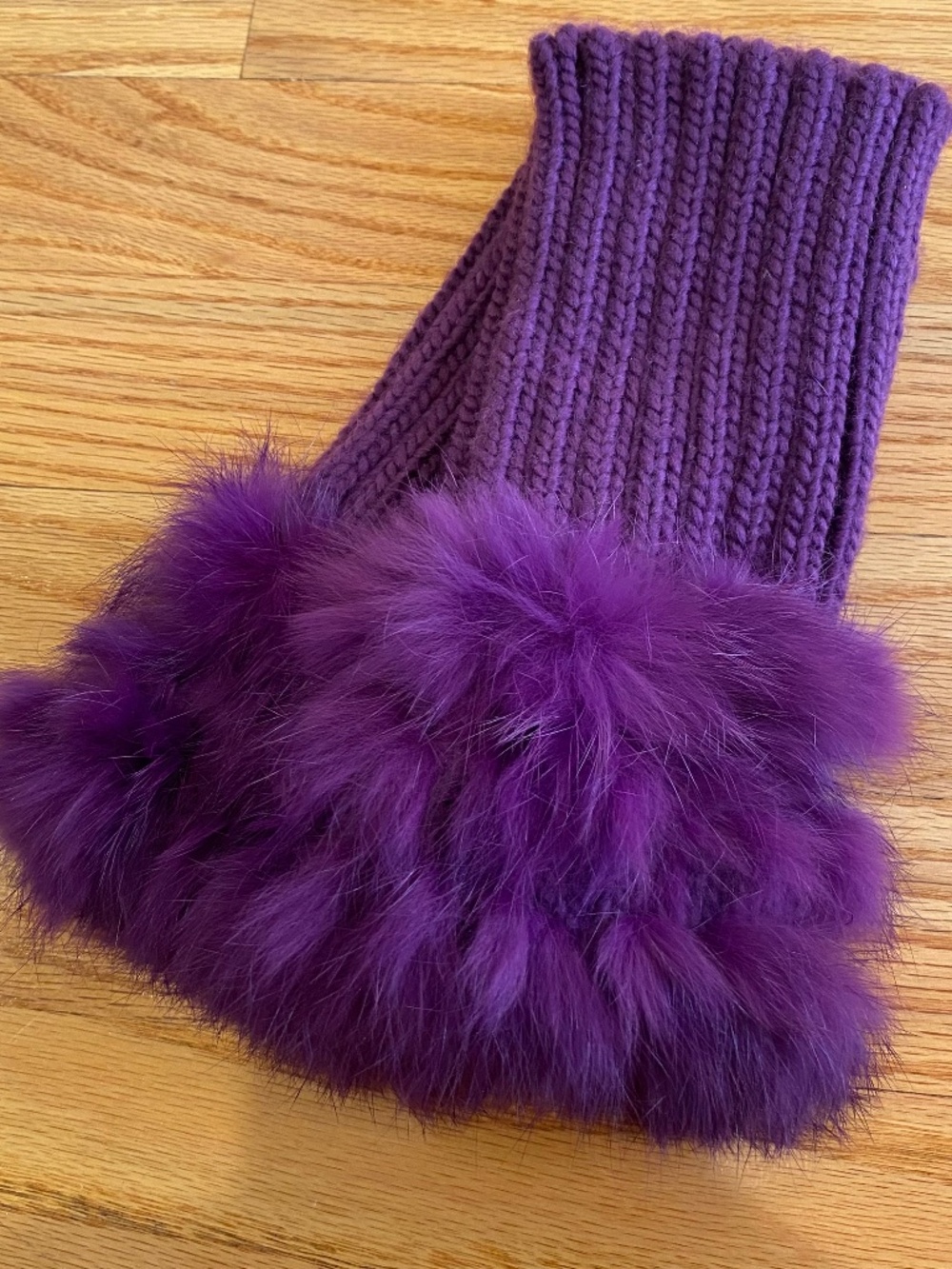 Fingerless gloves/ hand warmers